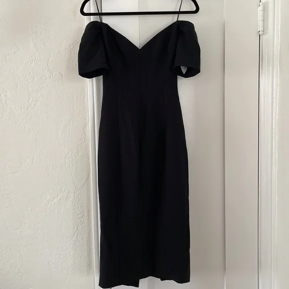 cinq a sept off the shoulder dress Dresses Midi Cinq A Sept Birch Off The Shoulder Dress Cinq A Sept Dresses  Cinq Sept